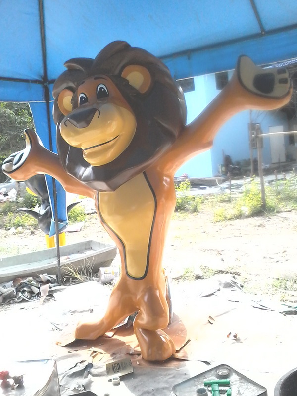 หุ่นไฟเบอร์กลาส สิงโต