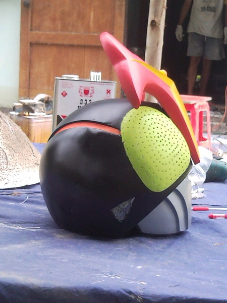 kamenrider_stronger4