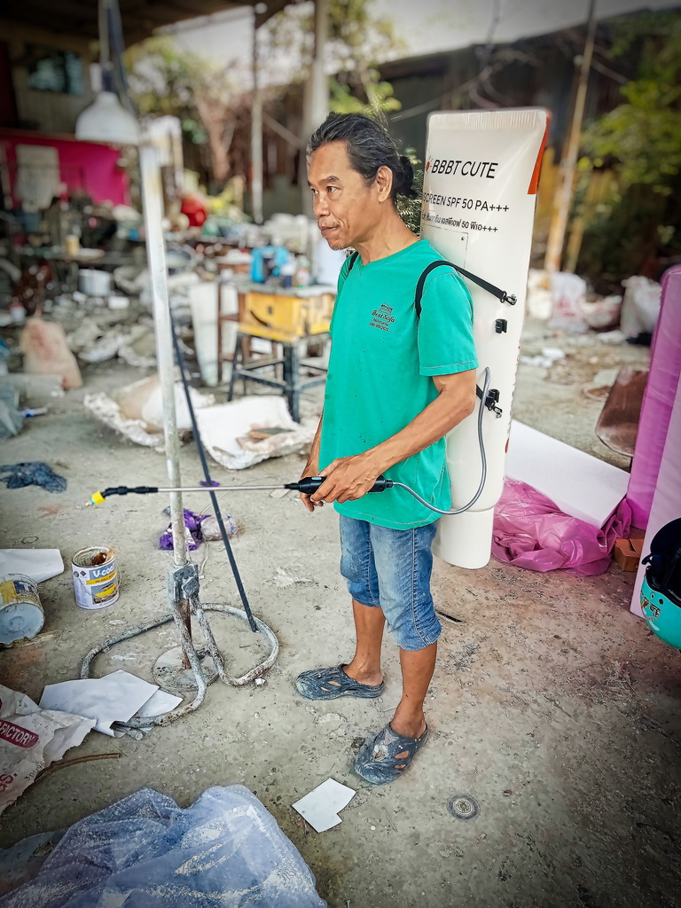 ม็อคอัพ หลอดครีมกันแดด10