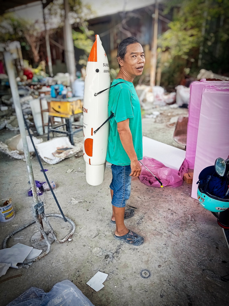 ม็อคอัพ หลอดครีมกันแดด12