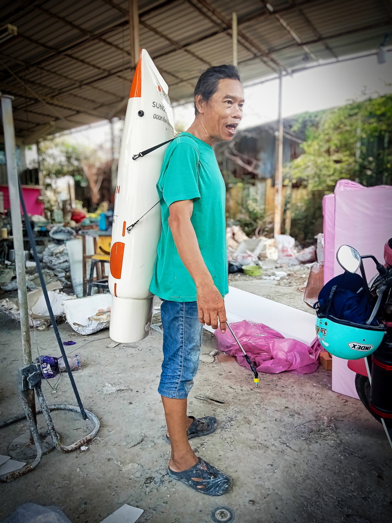 ม็อคอัพ หลอดครีมกันแดด13