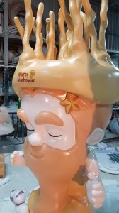 หุ่นไฟเบอร์กลาส mister mushroom